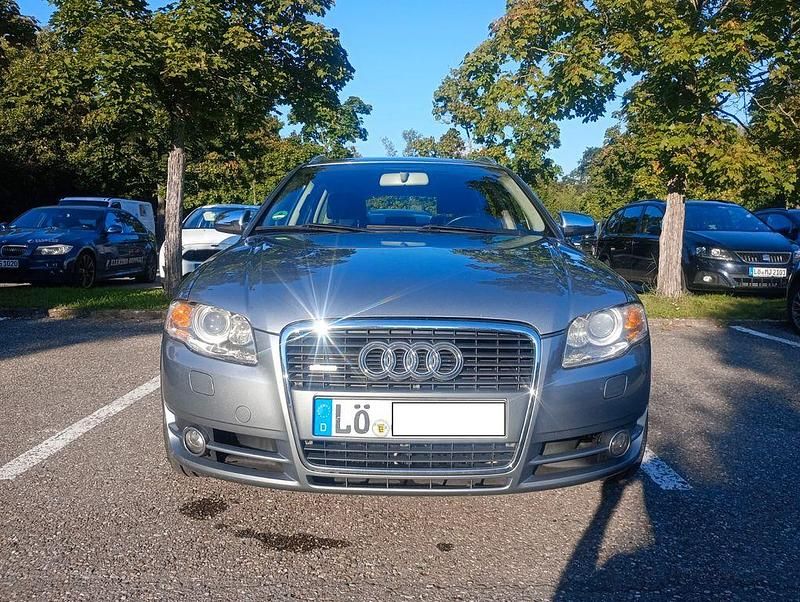 Silber Gebraucht 2007 Audi A4 S-Line Kombi | 4.500 € (Fairer Preis) - Bild 1/4