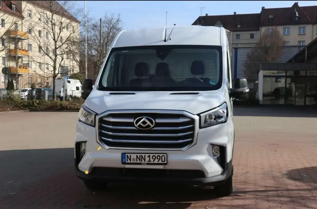 Gebraucht Maxus V90 147 PS (108 kW) 2023 Van