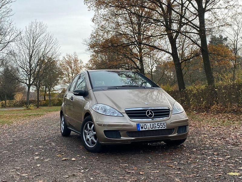 Gebraucht Mercedes A170 116 PS (85 kW) 2006 Gelb Van / Kleinbus