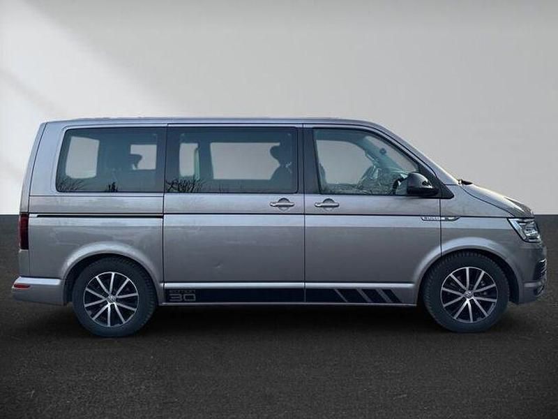 Usado VW Multivan Edition 150 HP (110 kW) 2016 Bege Monovolume