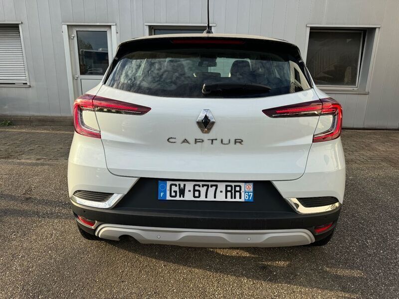 Gebraucht Renault Captur Intens 140 PS (102 kW) 2022 Weiß SUV