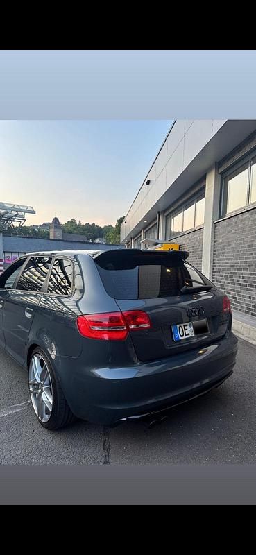Gebraucht Audi A3 160 PS (117 kW) 2009 Grau Kleinwagen