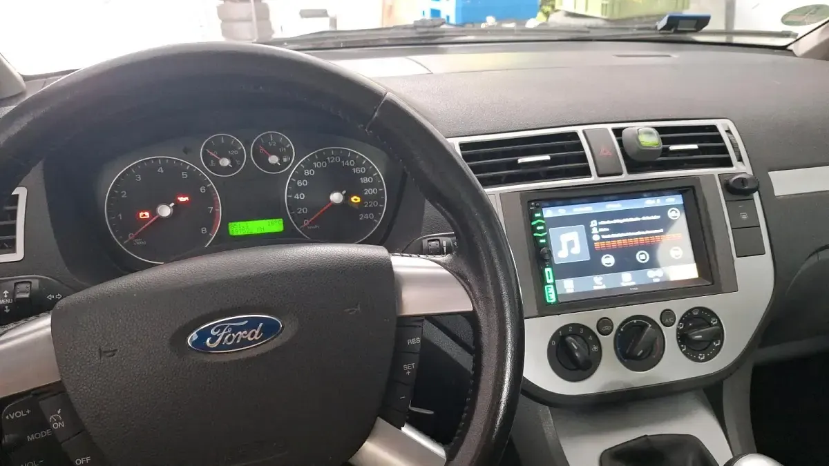 Gebraucht Ford C-MAX 101 PS (74 kW) 2007 Grün Van / Kleinbus