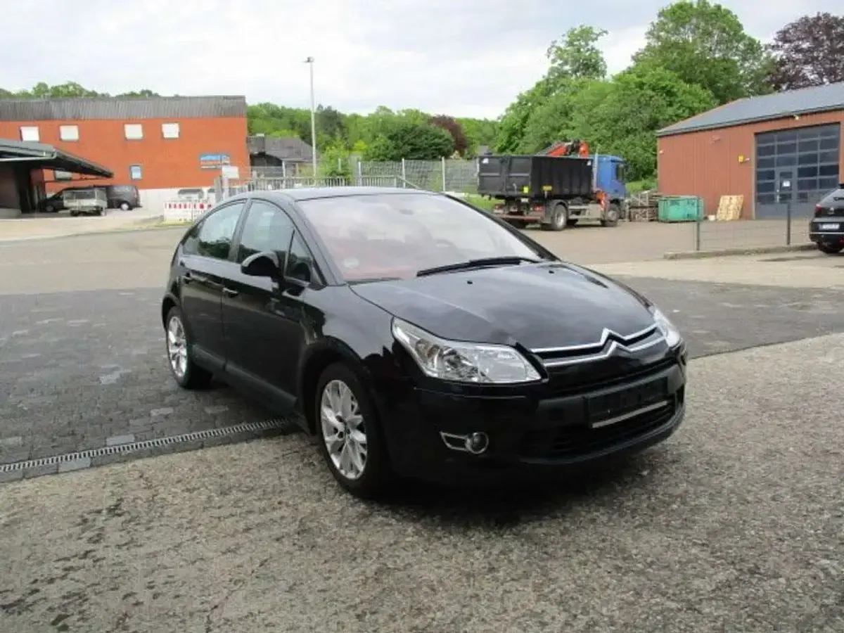 Gebraucht Citroën C4 Exclusive 120 PS (88 kW) 2008 Schwarz Limousine