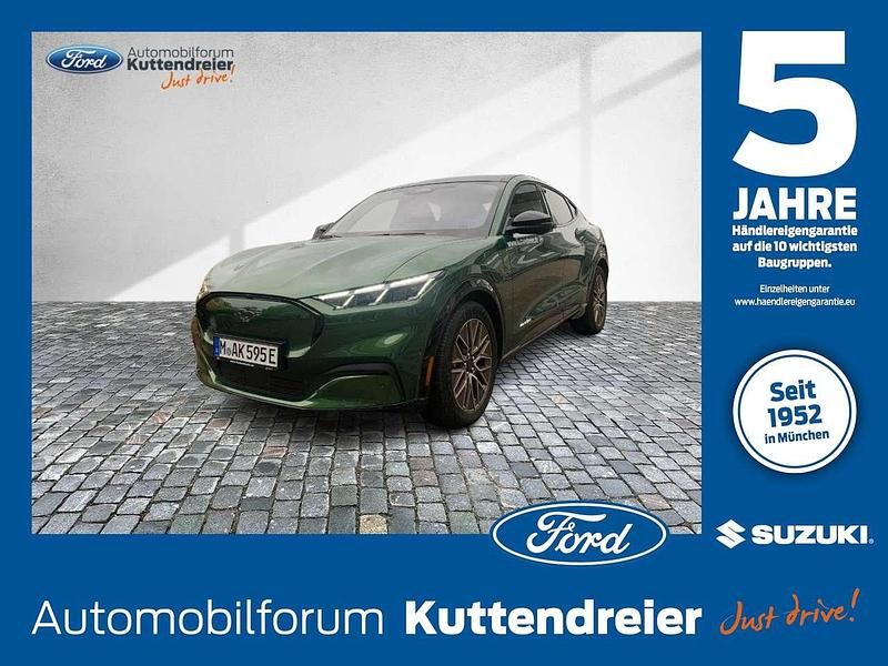 Eruption green Gebraucht 2024 Ford Mustang Mach-E Extended Range SUV | 48.890 € - Bild 1/3
