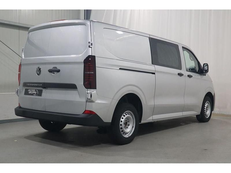 Neu VW Transporter 110 PS (80 kW) 2026 Grau Van
