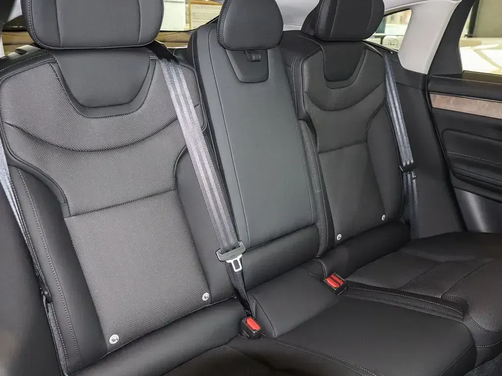 Gebraucht Volvo ES90 Ultra 244 kW (333 PS) 2026 Schwarz Limousine