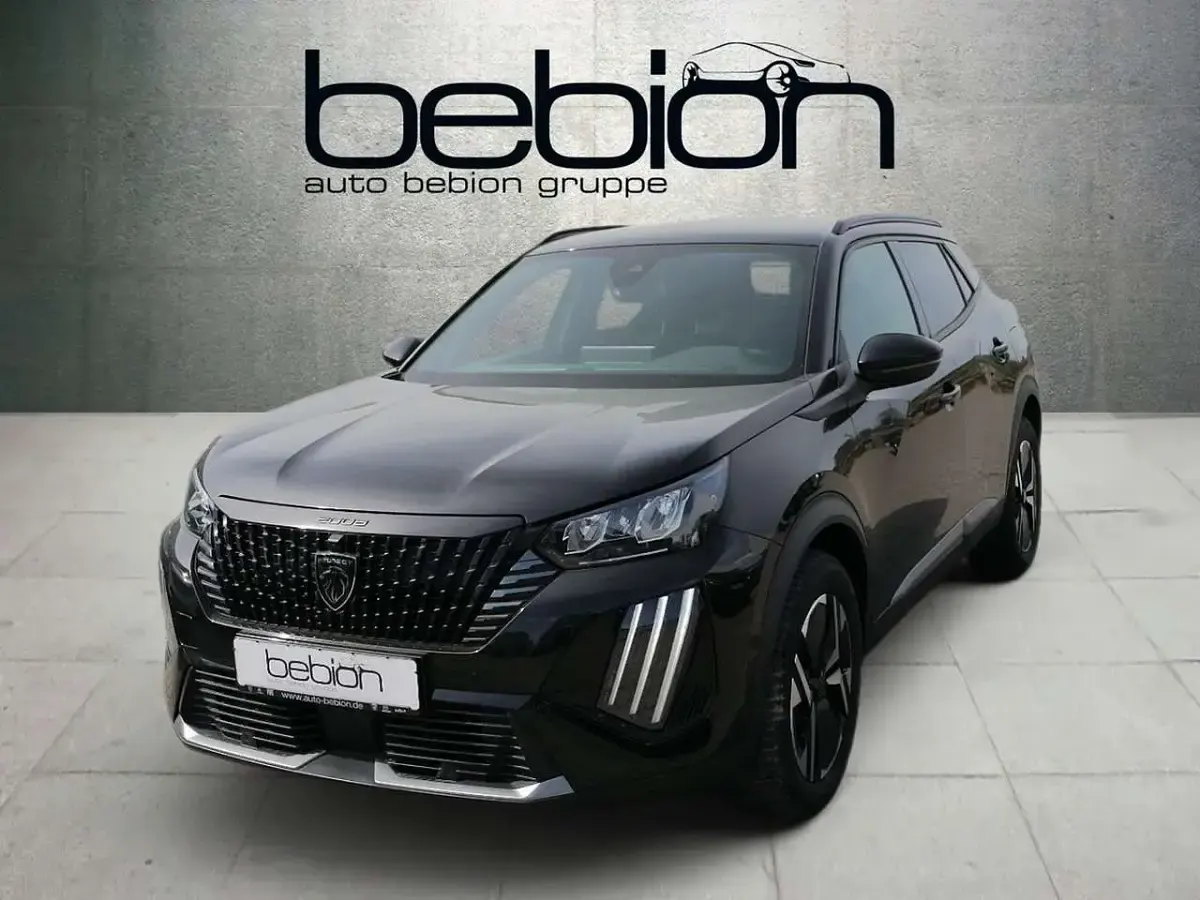 Gebraucht Peugeot 2008 Allure 131 PS (96 kW) 2023 SUV