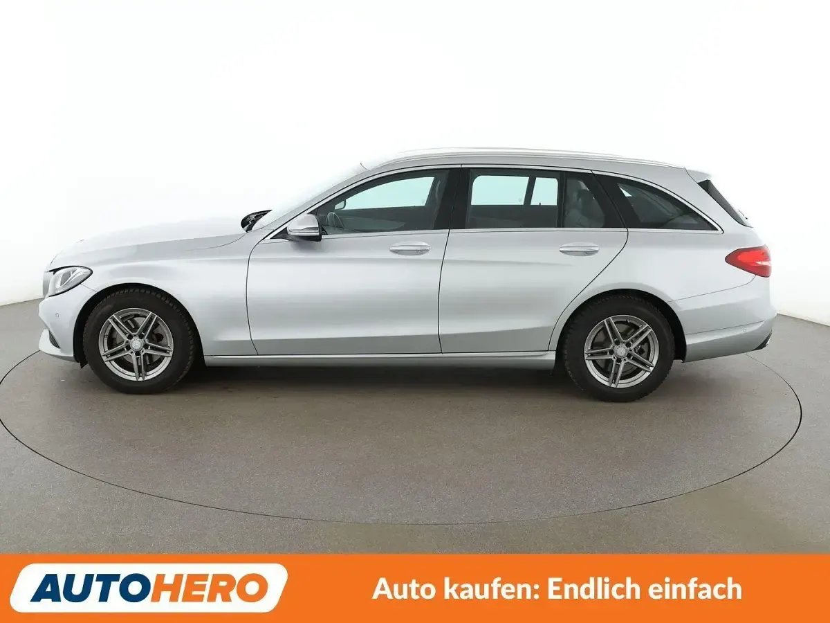 Gebraucht Mercedes C180 Avantgarde 156 PS (114 kW) 2016 Grau Kombi