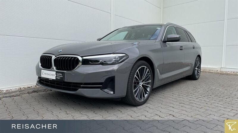 Berninagrau bernsteineffekt Gebraucht 2022 BMW 530 Efficient Dynamics Kombi | 35.849 € (Superpreis) - Bild 1/4