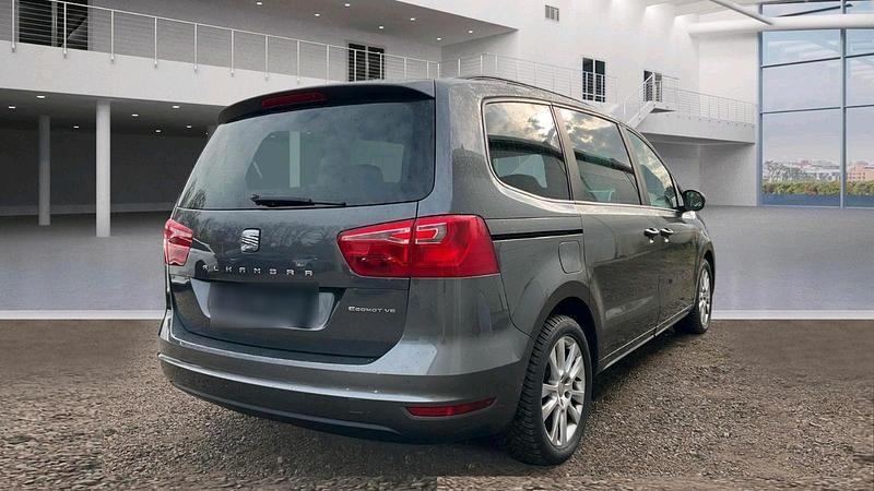 Gebraucht Seat Alhambra 140 PS (102 kW) 2011 Grau Van / Kleinbus