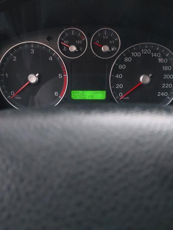 Gebraucht Ford Focus 136 PS (100 kW) 2005 Schwarz Limousine