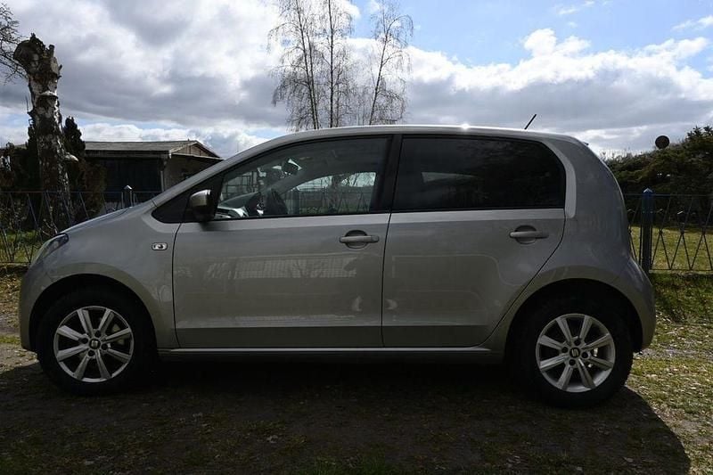 Gebraucht Seat Mii Chic 68 PS (50 kW) 2018 Silber Kleinwagen