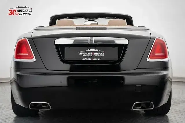 Gebraucht Rolls Royce Dawn 571 PS (419 kW) 2022 Black diamond (metallic) Cabrio