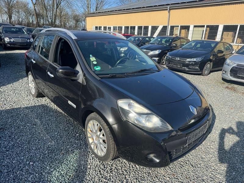 Gebraucht Renault Clio II Dynamique 101 PS (74 kW) 2011 Limousine