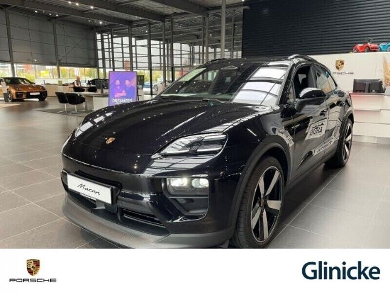Tiefschwarzmetallic Gebraucht 2024 Porsche Macan SUV | 116.141 € - Bild 1/4