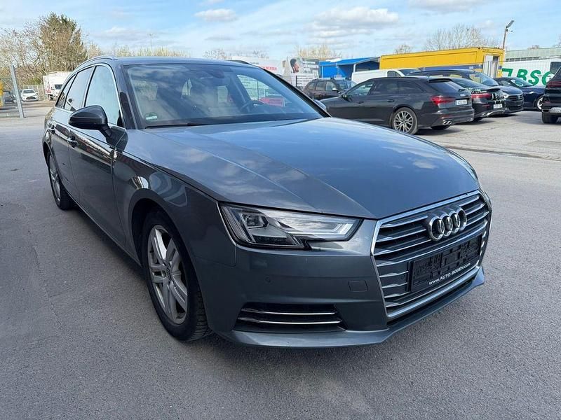 Gebraucht Audi A4 Sport 190 PS (139 kW) 2016 Grau Kombi