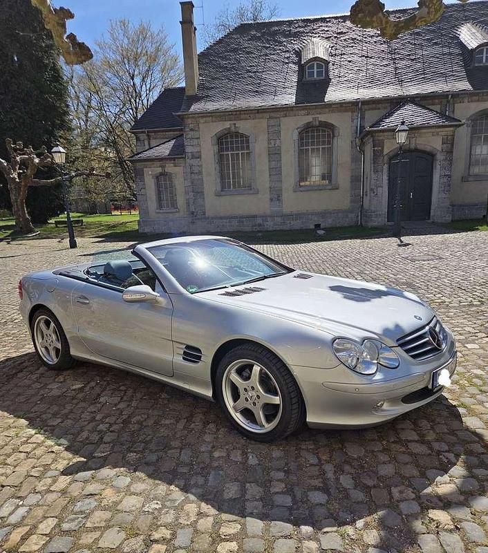 Silber Gebraucht 2002 Mercedes SL500 AMG Cabrio | 24.890 € (Guter Preis) - Bild 1/4