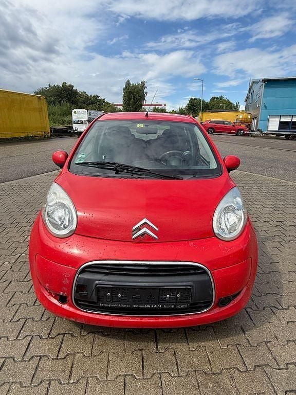 Rot Gebraucht 2009 Citroën C1 Advance Kleinwagen | 1.400 € (Fairer Preis) - Bild 1/4
