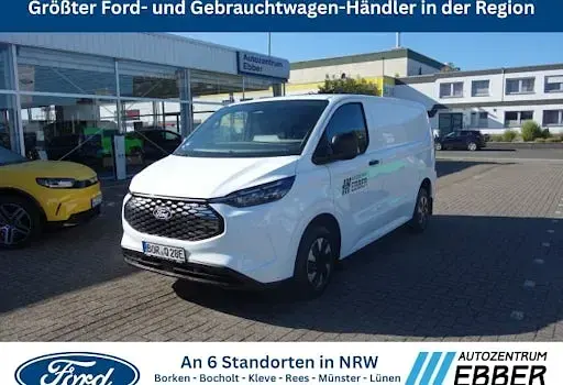 Używany Ford E-Transit Trend 100 kW (136 KM) 2025 Biały Van