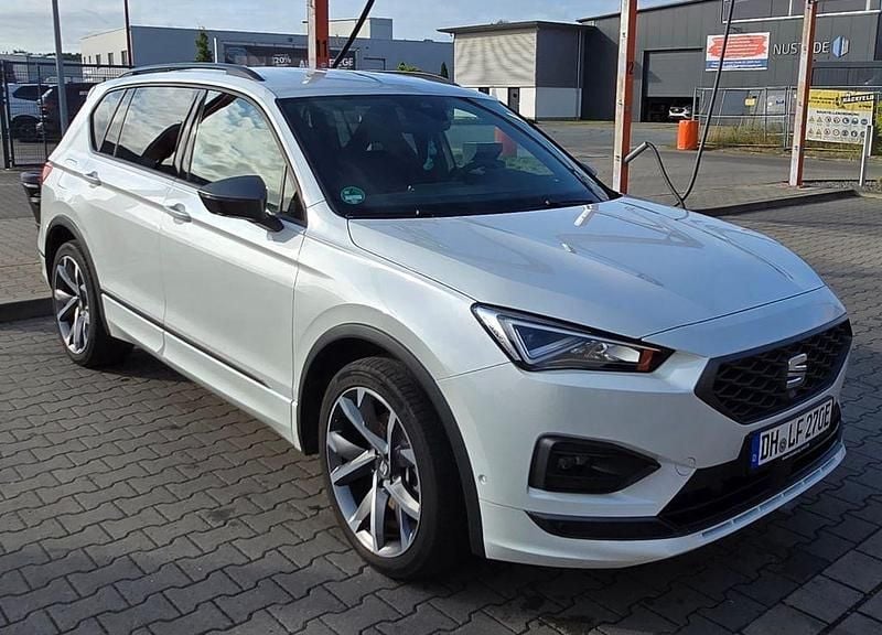 Weiß Gebraucht 2021 Seat Tarraco FR SUV | 27.500 € (Guter Preis) - Bild 1/4
