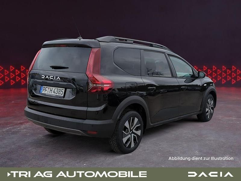 Gebraucht Dacia Jogger Expression 110 PS (80 kW) 2025 Schwarz Van / Kleinbus