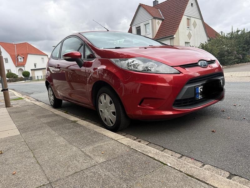 Orange Gebraucht 2009 Ford Fiesta Kleinwagen | 2.500 € (Superpreis) - Bild 1/4
