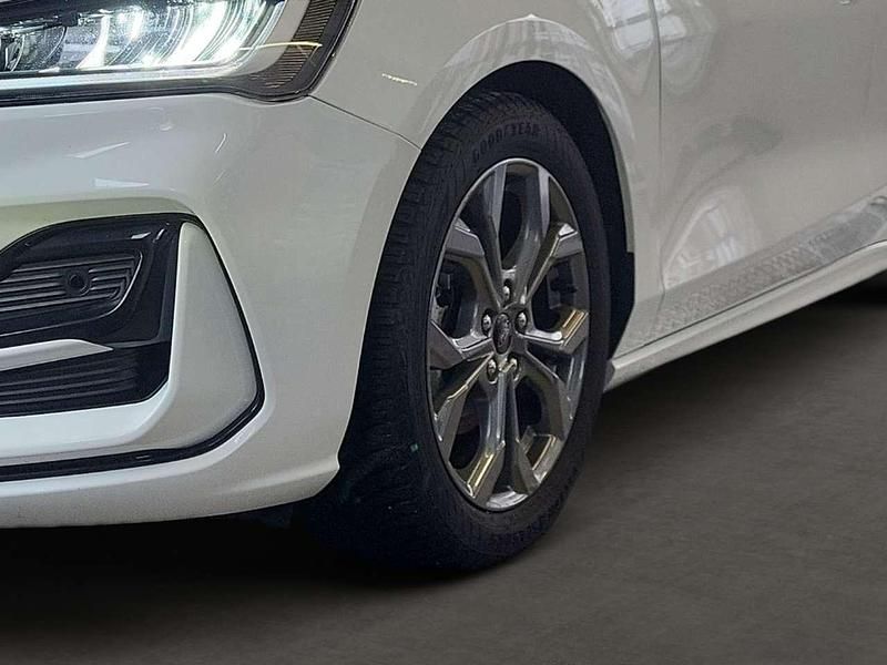 Gebraucht Ford Focus ST-Line X 155 PS (114 kW) 2024 Frostweiß Kombi