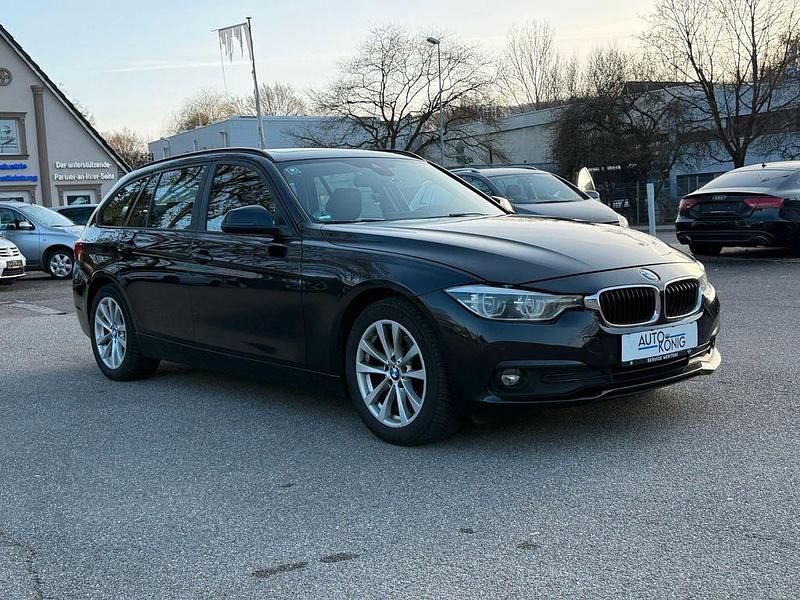 Gebraucht BMW 320 Advantage 190 PS (139 kW) 2018 Schwarz Kombi