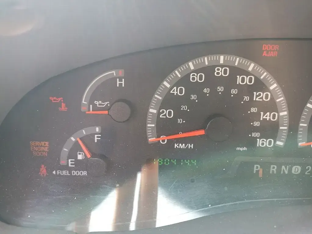 Używany Ford V8 230 KM (169 kW) 2004 Czarny SUV