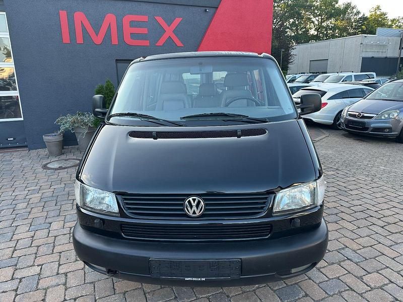 Gebraucht VW Caravelle 165 PS (121 kW) 1996 Schwarz Van