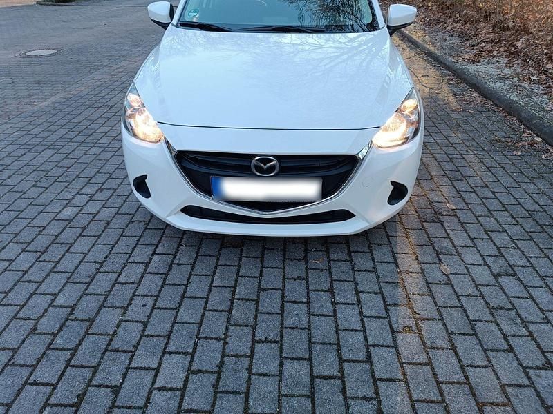 Usata Mazda 2 75 CV (55 kW) 2019 Bianco Utilitaria