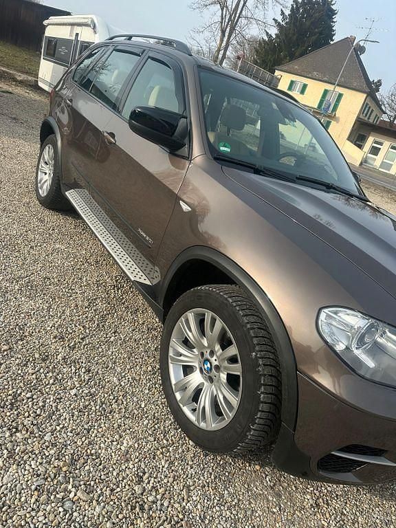 Gebraucht BMW X5 Exclusive 408 PS (300 kW) 2011 Braun SUV