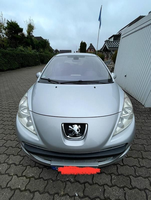 Silber Gebraucht 2011 Peugeot 207 Kleinwagen | 3.200 € (Fairer Preis) - Bild 1/4