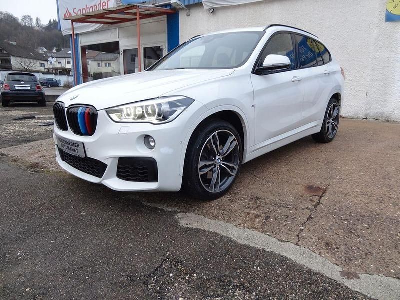 Weiß Gebraucht 2018 BMW X1 M Sport SUV | 23.990 € (Fairer Preis) - Bild 1/4