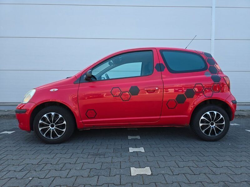 Rot Gebraucht 2003 Toyota Yaris Kleinwagen | 800 € (Superpreis) - Bild 1/4
