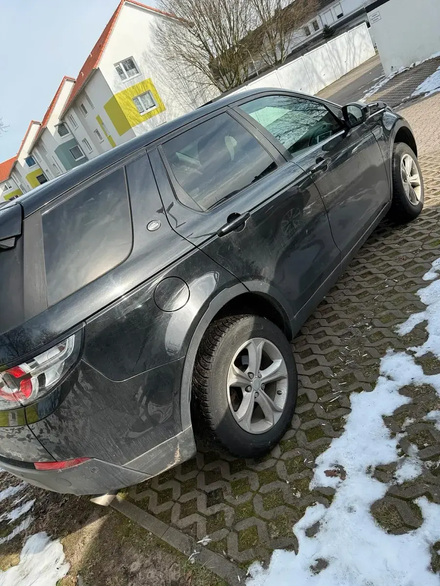 Gebraucht Land Rover Discovery Sport 150 PS (110 kW) 2015 Schwarz SUV