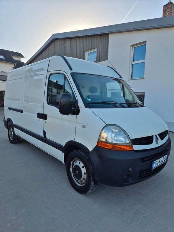 Second-hand Renault Master 120 CP (88 kW) 2010 Alb Berlinǎ