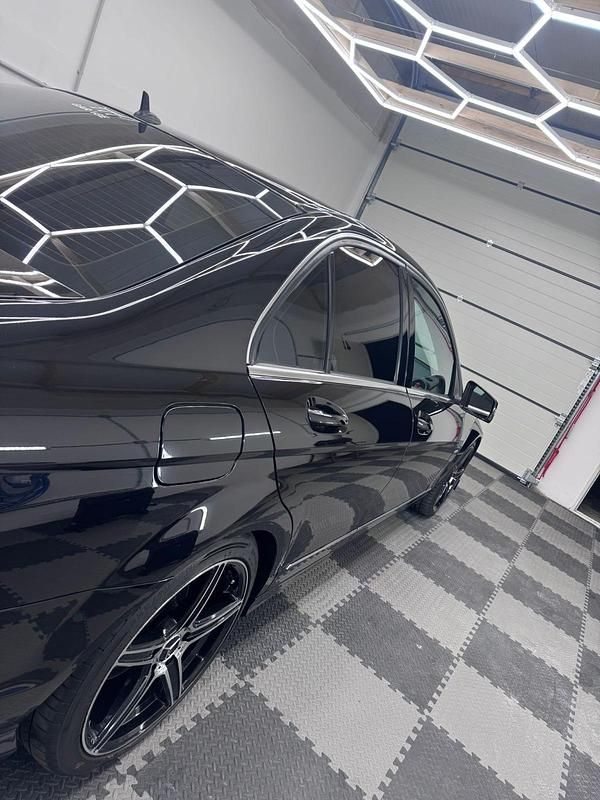 Gebraucht Mercedes C220 AMG 200 PS (147 kW) 2012 Schwarz Limousine