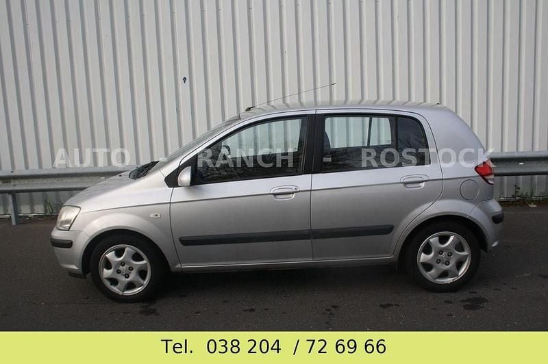 Gebraucht Hyundai Getz GLS 105 PS (77 kW) 2003 Silber Kleinwagen