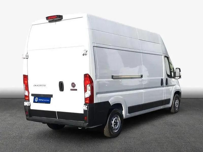 Gebraucht Fiat Ducato 140 PS (102 kW) 2024 Weiß Van