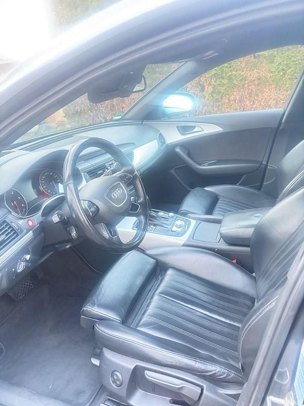 Gebraucht Audi A6 Ambiente 218 PS (160 kW) 2016 Grau Kombi