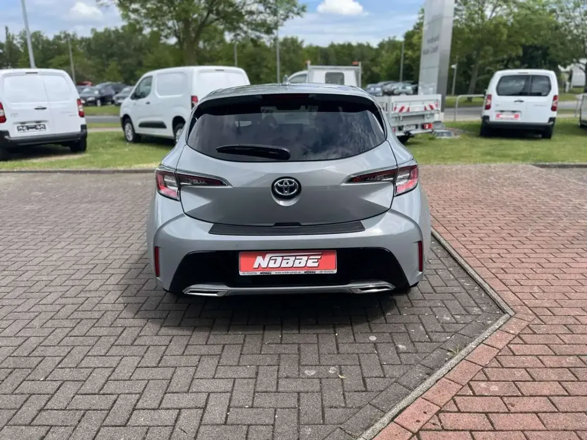 Gebraucht Toyota Corolla Team 184 PS (135 kW) 2020 Manhattengrau Limousine