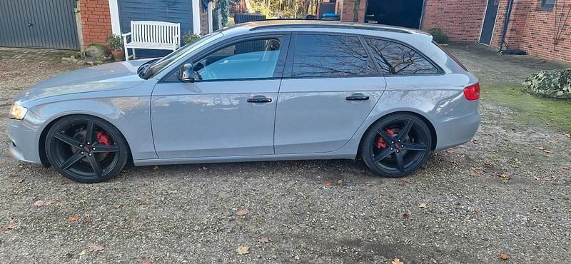 Gebraucht Audi A4 146 PS (107 kW) 2009 Grau Kombi