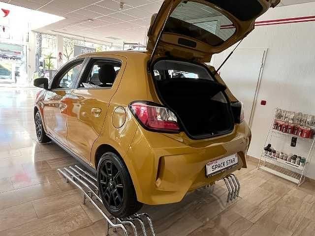 Neu Mitsubishi Space Star Select+ 71 PS (52 kW) 2025 Gelb Kleinwagen