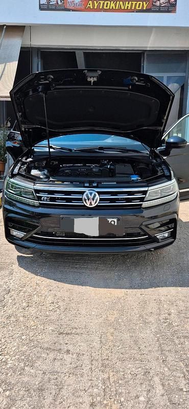 Schwarz Gebraucht 2019 VW Tiguan R-line SUV | 29.200 € (Superpreis) - Bild 1/4