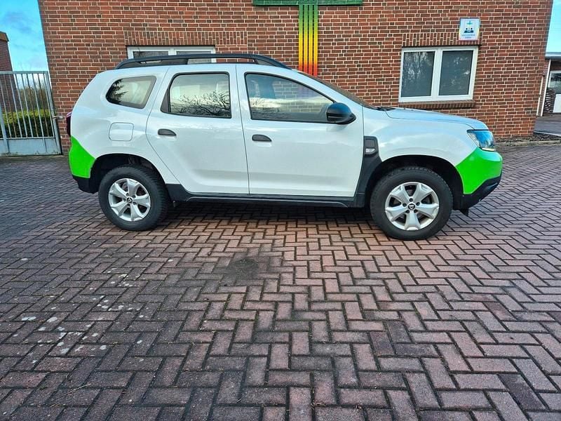 Gebraucht Dacia Duster Deal 101 PS (74 kW) 2021 Weiß SUV