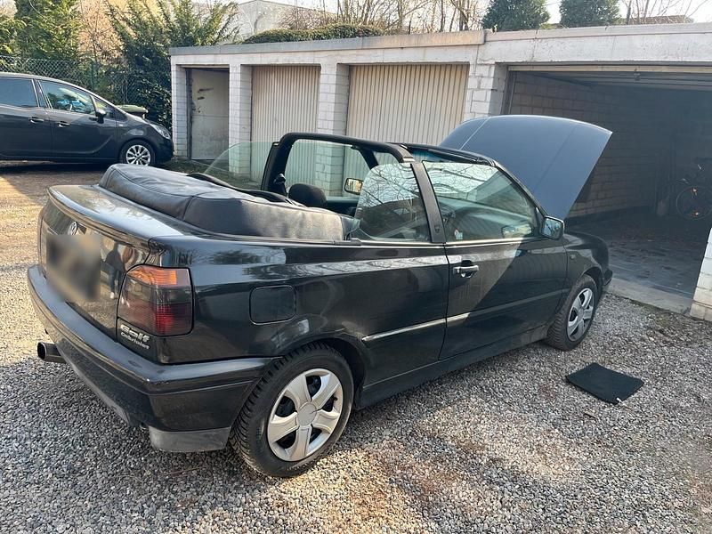 Gebraucht VW Golf Cabriolet 75 PS (55 kW) 1996 Schwarz Cabrio