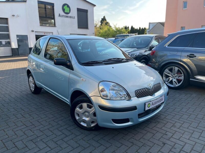 Blau Gebraucht 2003 Toyota Yaris Kleinwagen | 2.499 € (Fairer Preis) - Bild 1/4
