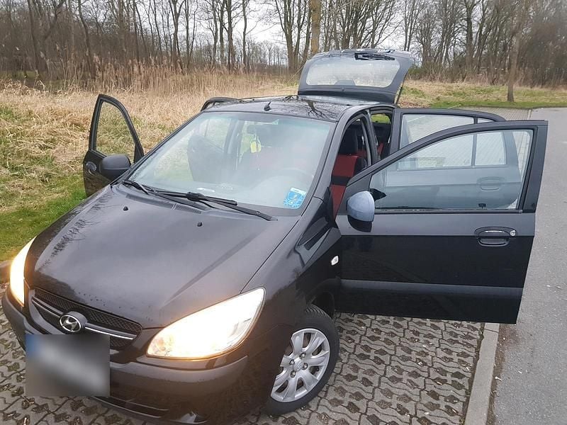 Gebraucht Hyundai Getz 67 PS (49 kW) 2008 Schwarz Kleinwagen